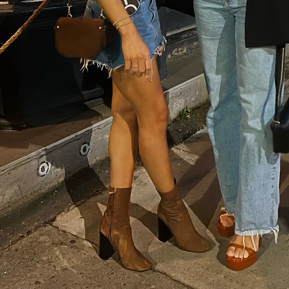 REPOSH 🤎Zara Brown Suede booties Size Eur 38 - Picture 5 of 6